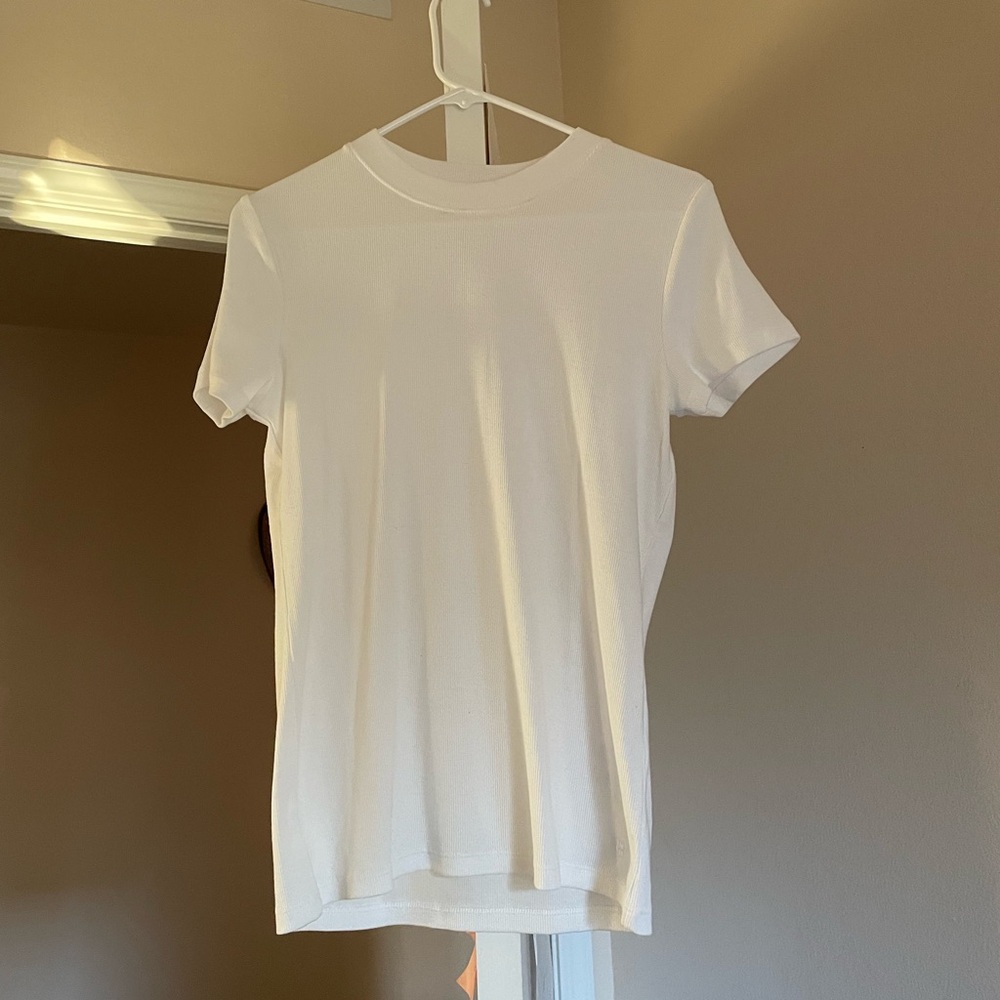 Banana Republic White Short Sleeve Tee